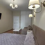 Near The Sea Апартаменти Одеса